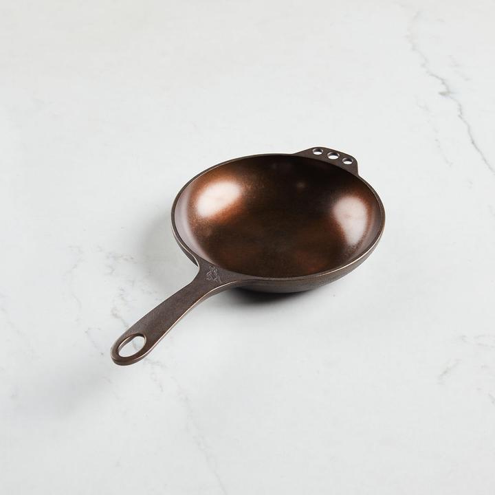 Smithey No. 8 Cast Iron Chef Skillet